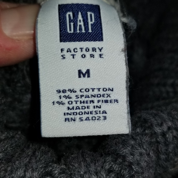 GAP sweater - Picture 6 of 7